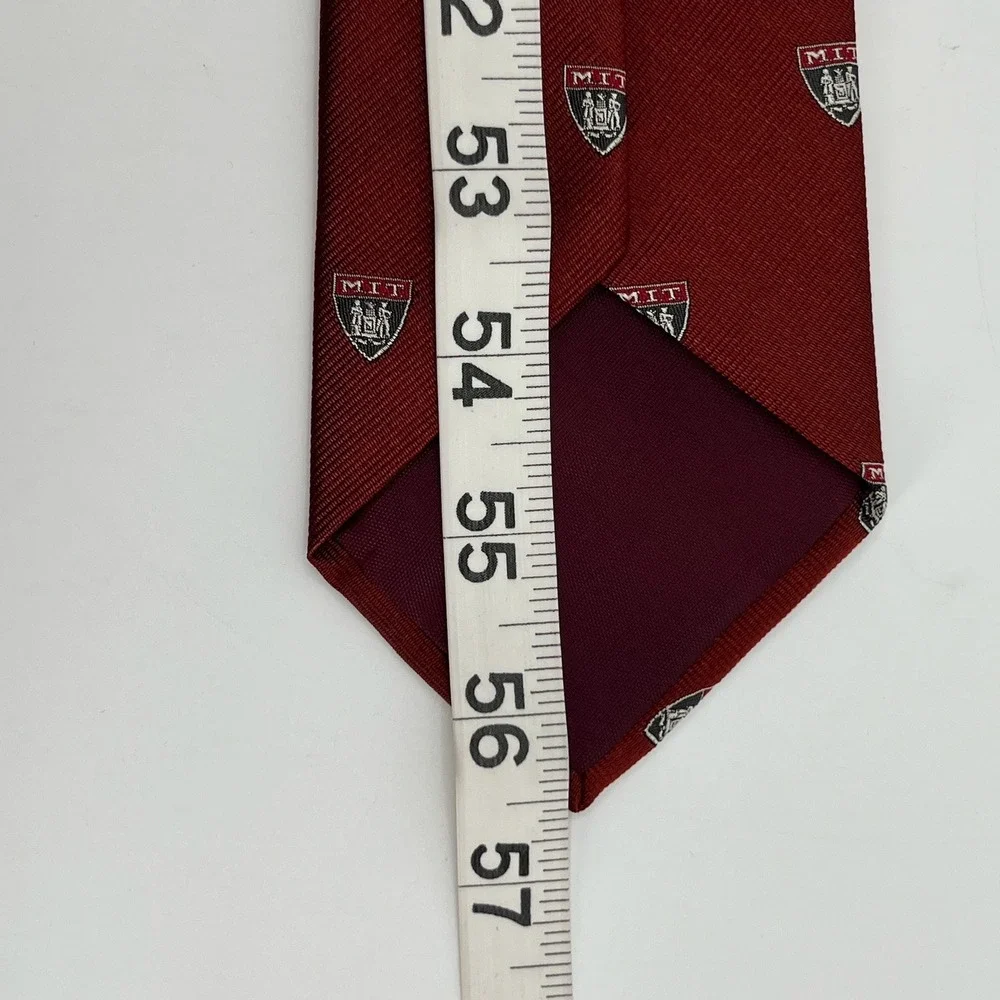Vtg 90s Rivetz of Boston Tie Mens Silk MIT Crest Logo Burgundy Red Necktie Ivy